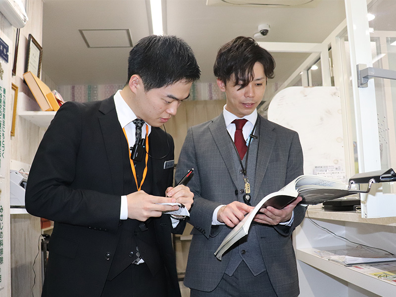 スタッフ間の情報共有